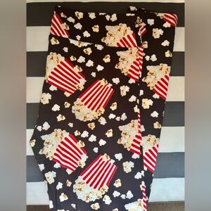 New LulaRoe Popcorn Leggings- TC